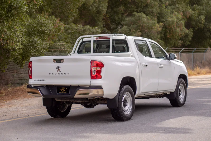 2023 بيجو لاندترك جديدة بالكامل ببابين 4X4 | ديزل | مواصفات دول مجلس التعاون الخليجي | المرجع#P1636663176616343042112