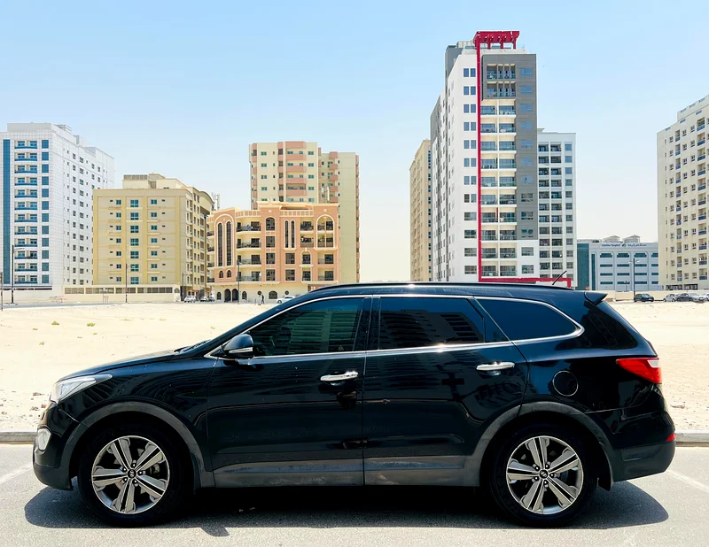 Hyundai Grand Santa Fe 3.3L V6 | Full Option |  GCC Specs63171299387395113