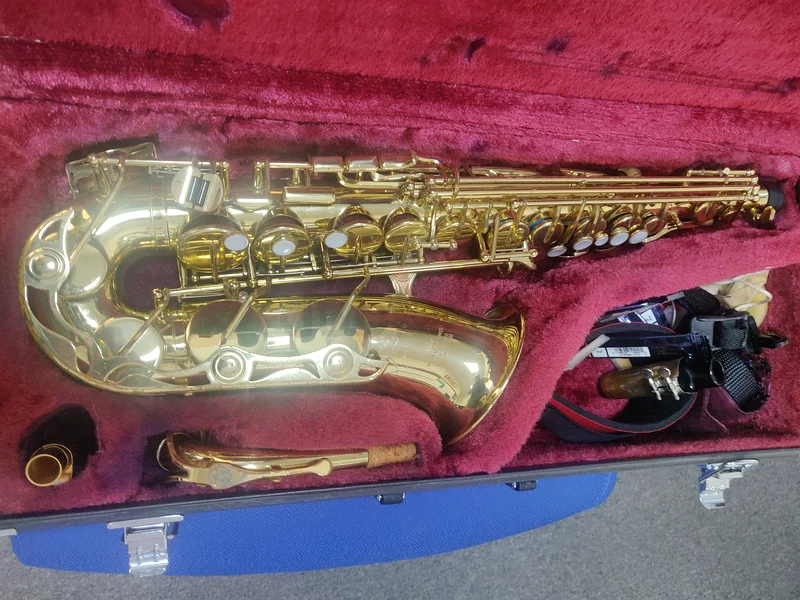 Beautiful Gold Yamaha Saxophone (YAS -25) in Great Condition!63227805057025119