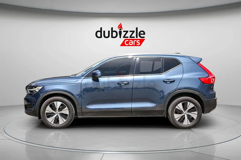 AED 1824/month | 2022 Volvo XC40 T4 Momentum | GCC Specs | Ref#31344863221300260866114
