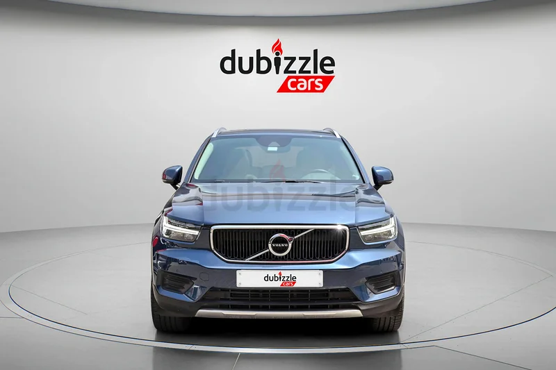AED 1824/month | 2022 Volvo XC40 T4 Momentum | GCC Specs | Ref#31344863221300260866111