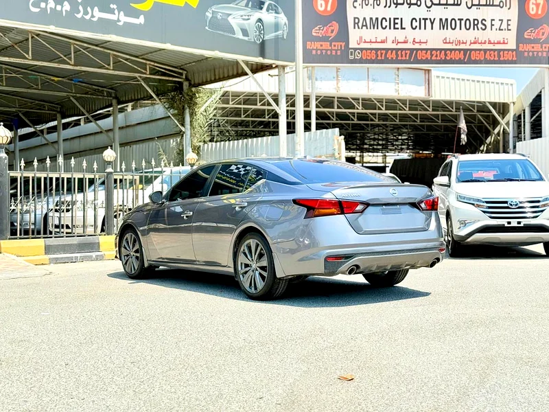 Nissan Altima 2019 SR, 1N4BL4CV1KN32595963231160667649114