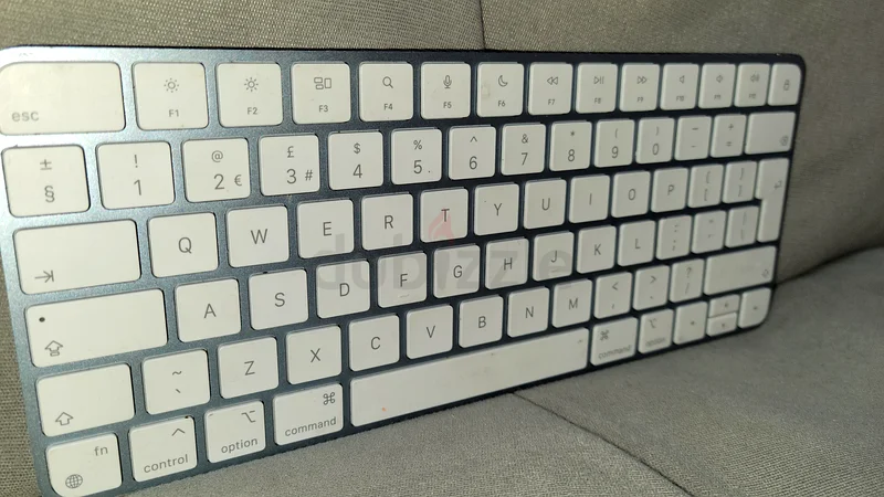 Sleek Wireless Keyboard for Effortless Typing!63254495786626112