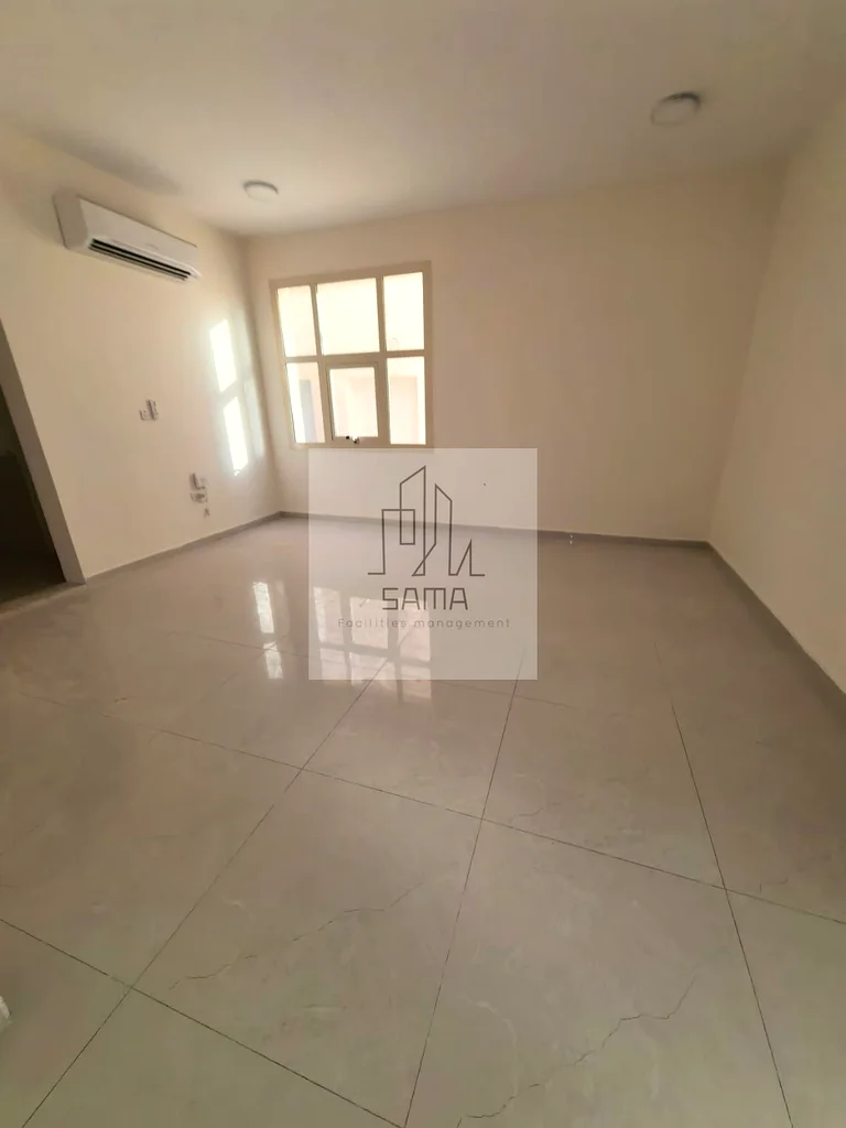Available For rent triplex villa62868802488961113