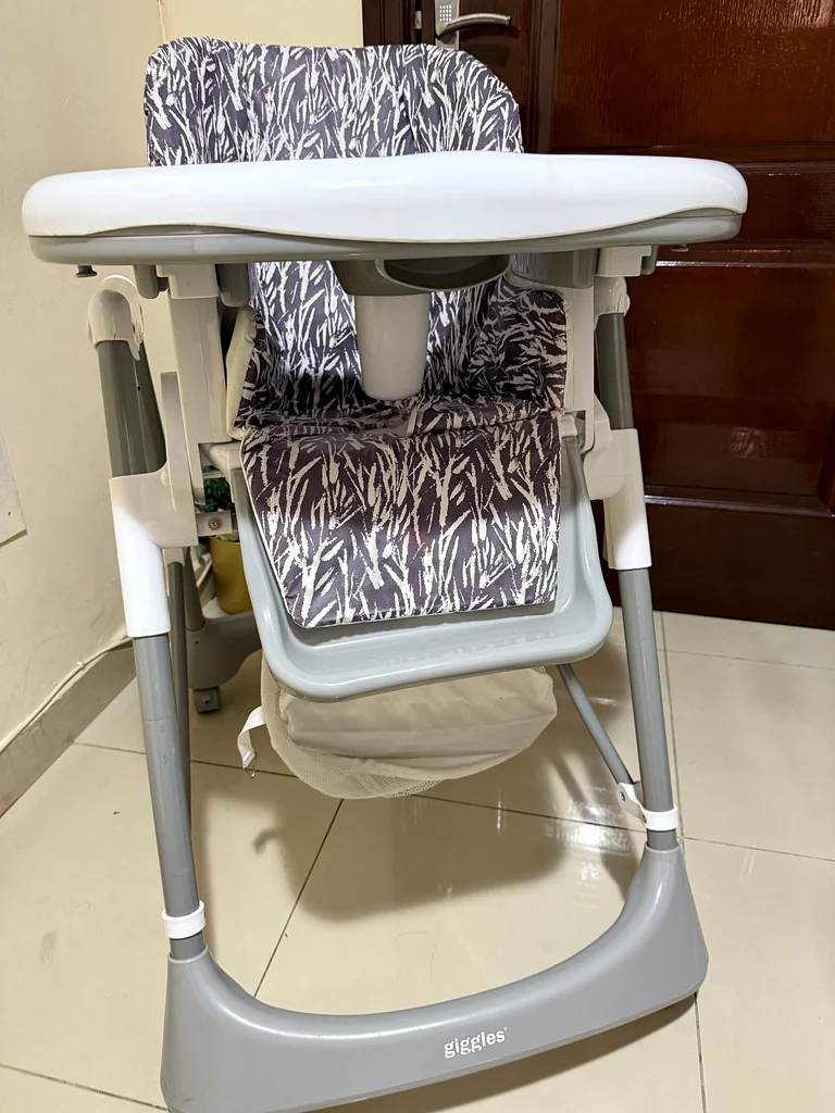 Versatile Baby High Chair – Perfect for Mealtimes!63204278880515111