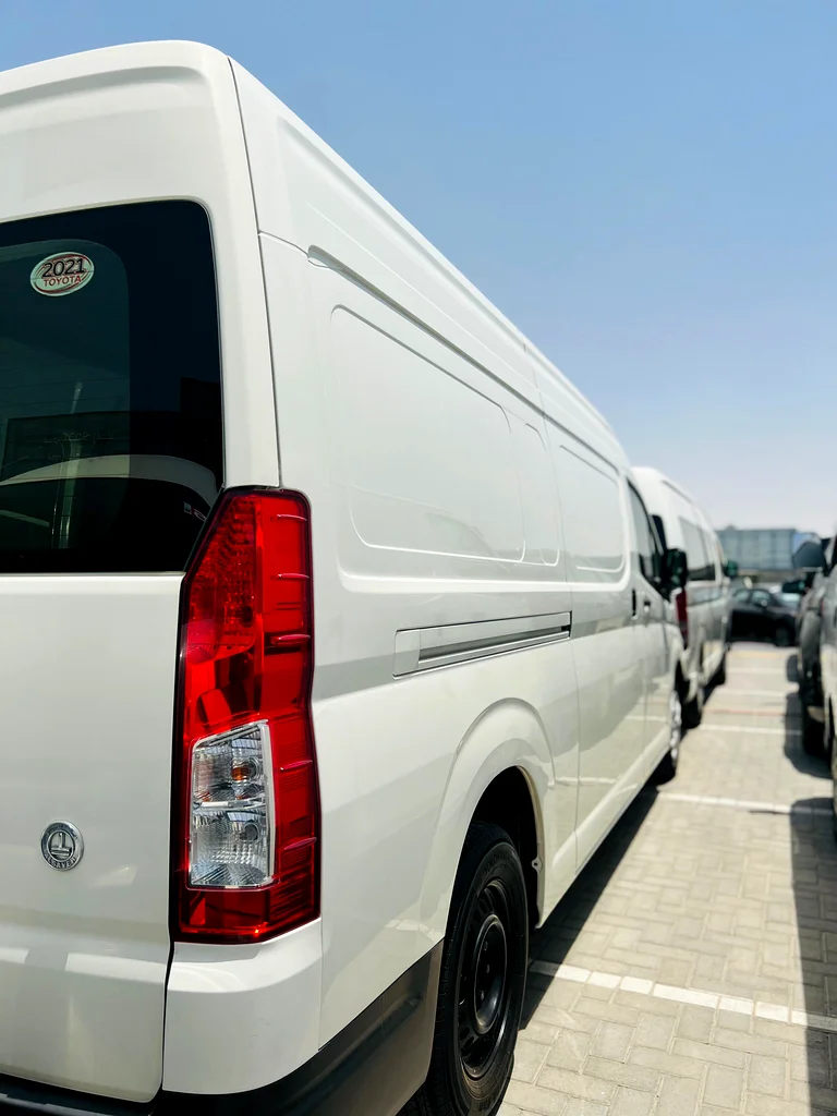 Toyota hiace Van63166156425859111