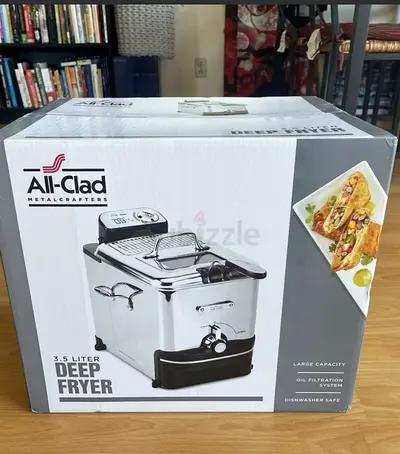 Get Cooking with the All-Clad 3.5L Deep Fryer!