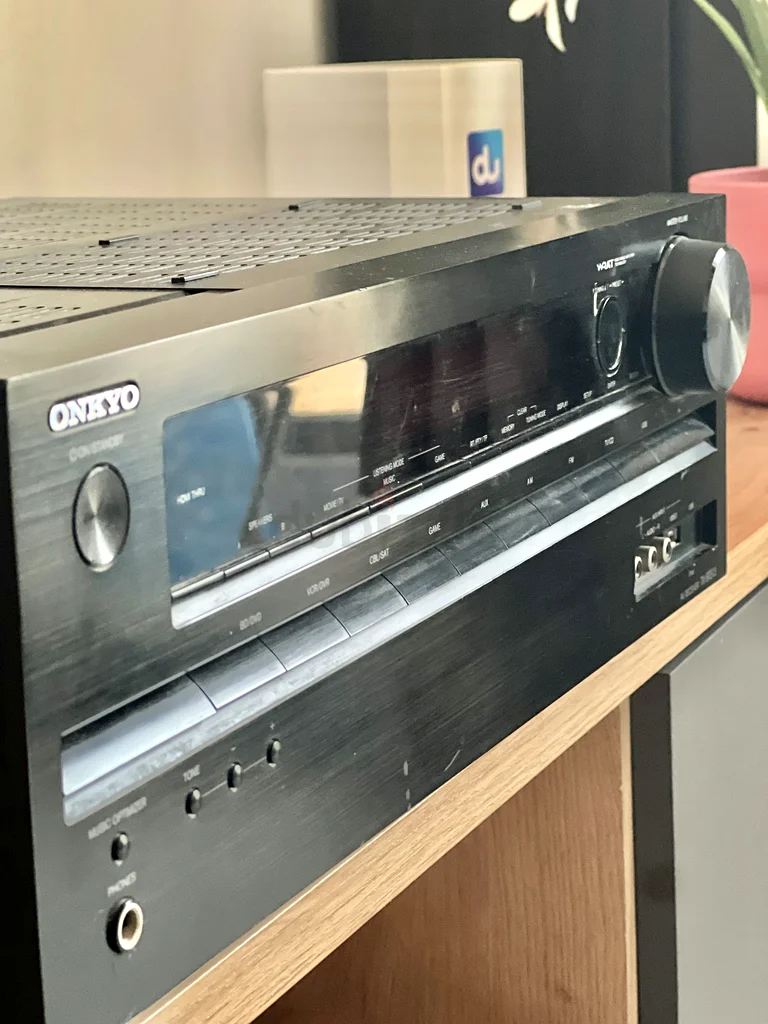 Onkyo Home Theater Receiver - Immersive Audio Experience!63261276158209111