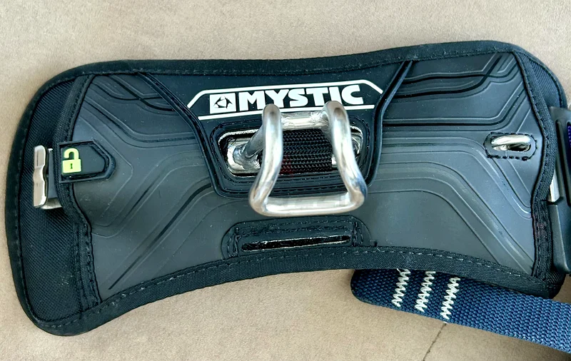 Mystic kitesurfing harness (female)63241124528641112