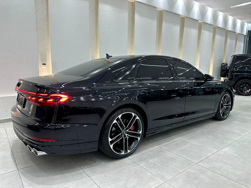 Audi S8 TFSI Quattro V8, 2024 Model, GCC Specs, under dealer warranty and contract services63227251217539113