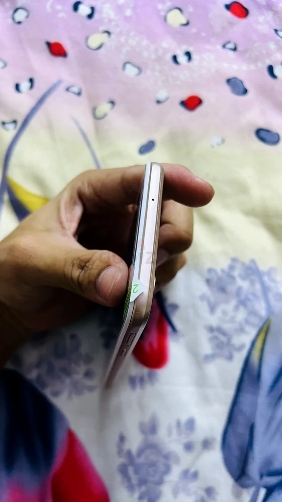 Oppo f1s for sale63211912592385113