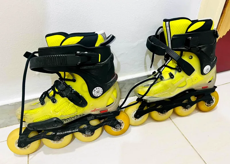 High-Performance Yellow Inline Skates for Sale!63169467556483112