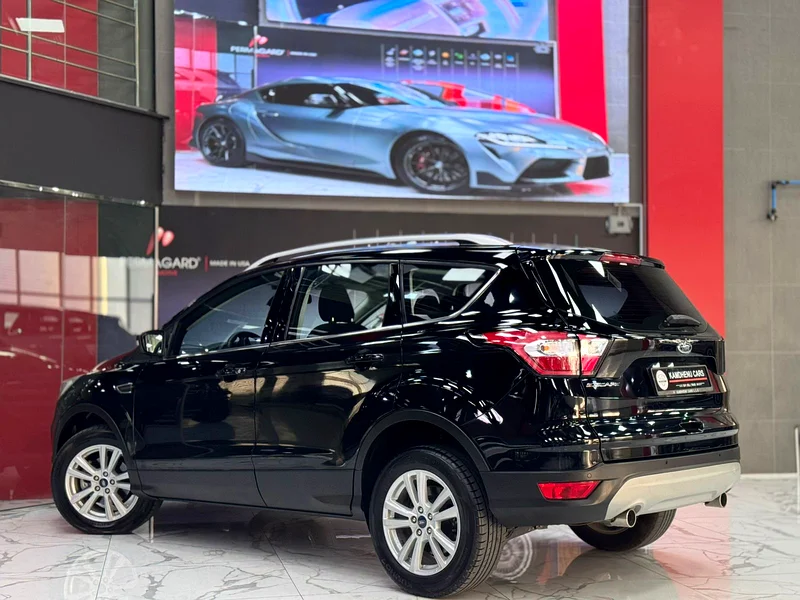 Ford Escape SE 2017 | GCC SPECS | Single Owner | Low KM | Well Maintained | UNDER WARRANTY63156541016451113