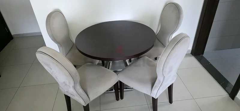 طقم طاولة طعام - طاولة دائرية مع 4 كراسي63218813733121111