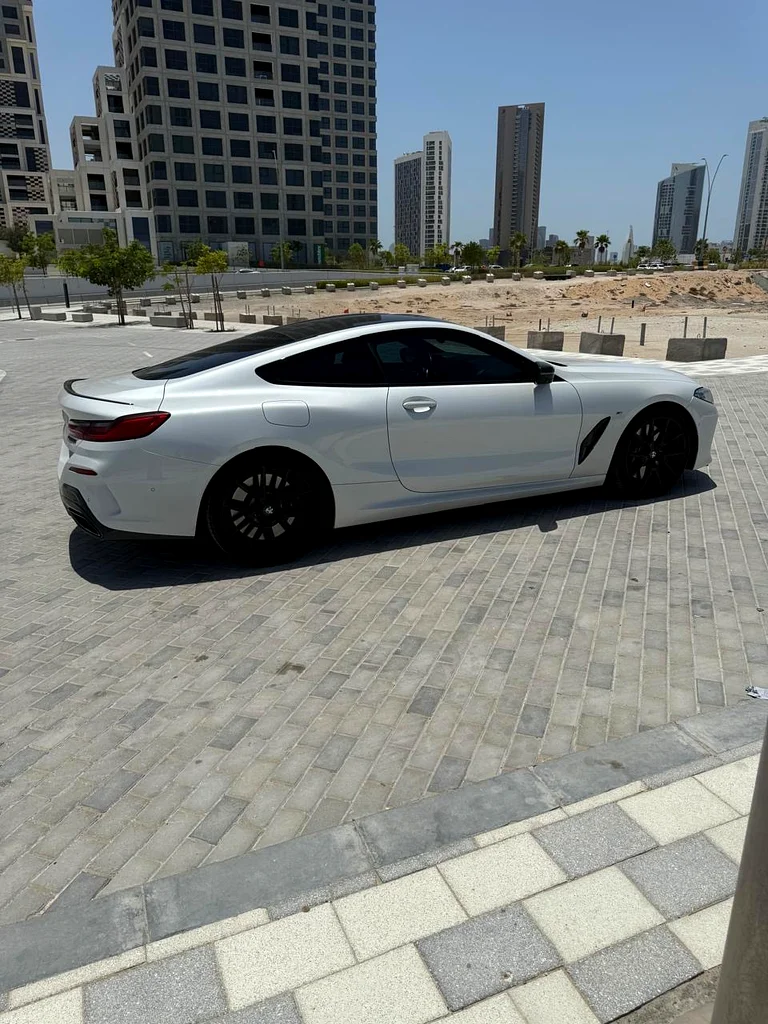 بي إم دبليو M850i 2019 في حالة ممتازة63230141750402113