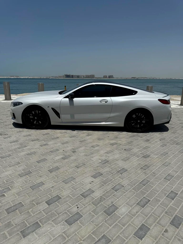 بي إم دبليو M850i 2019 في حالة ممتازة63230141750402114