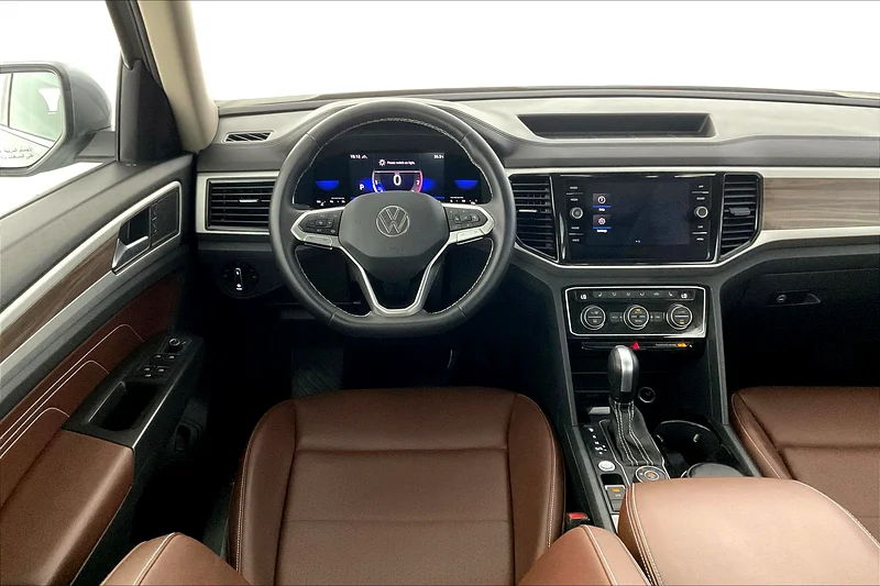 2023 Volkswagen Teramont Comfortline  • Big Price Drop • Manufacturer warranty till 13-Oct-2025 • 4063151399602689113