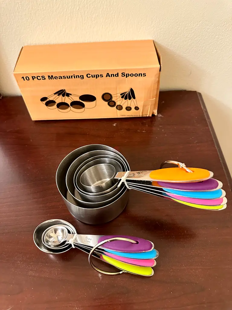 Measuring cups63215375731203110