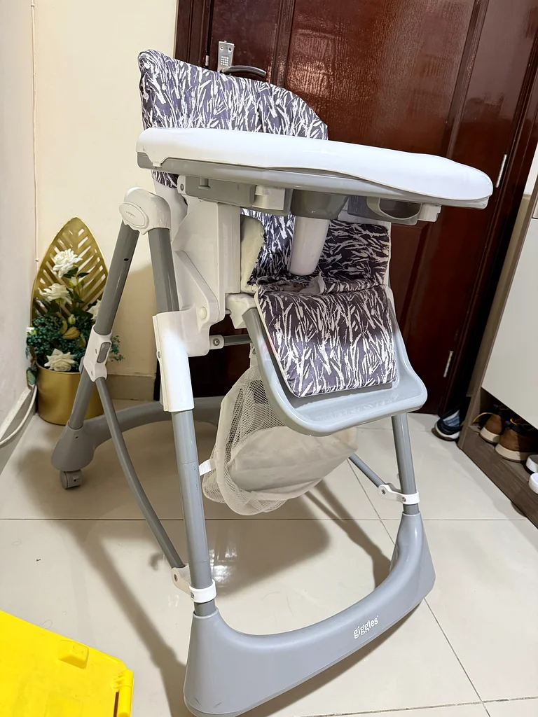 Versatile Baby High Chair – Perfect for Mealtimes!63204278880515112