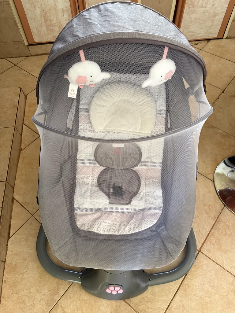 Baby cradle63205890432386111