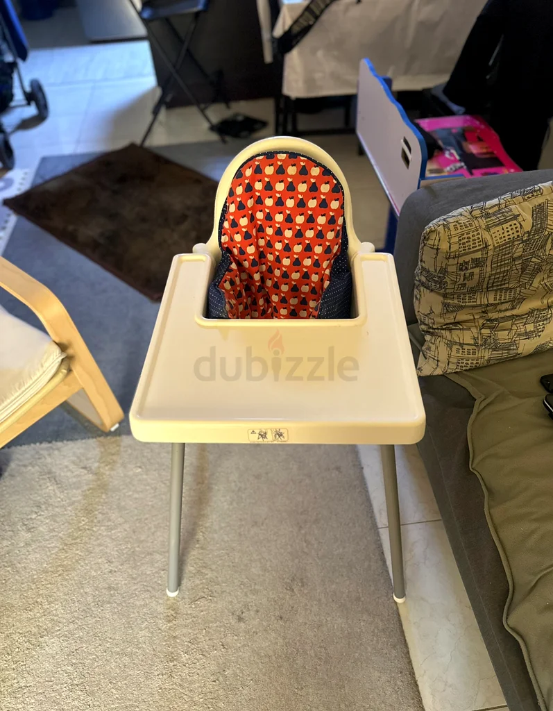 Charming Baby High Chair for Your Little One!63204278793603111