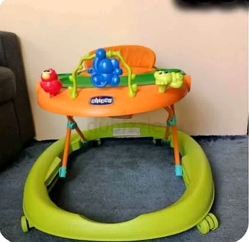 Chicco walker 100 AED632063901803551117