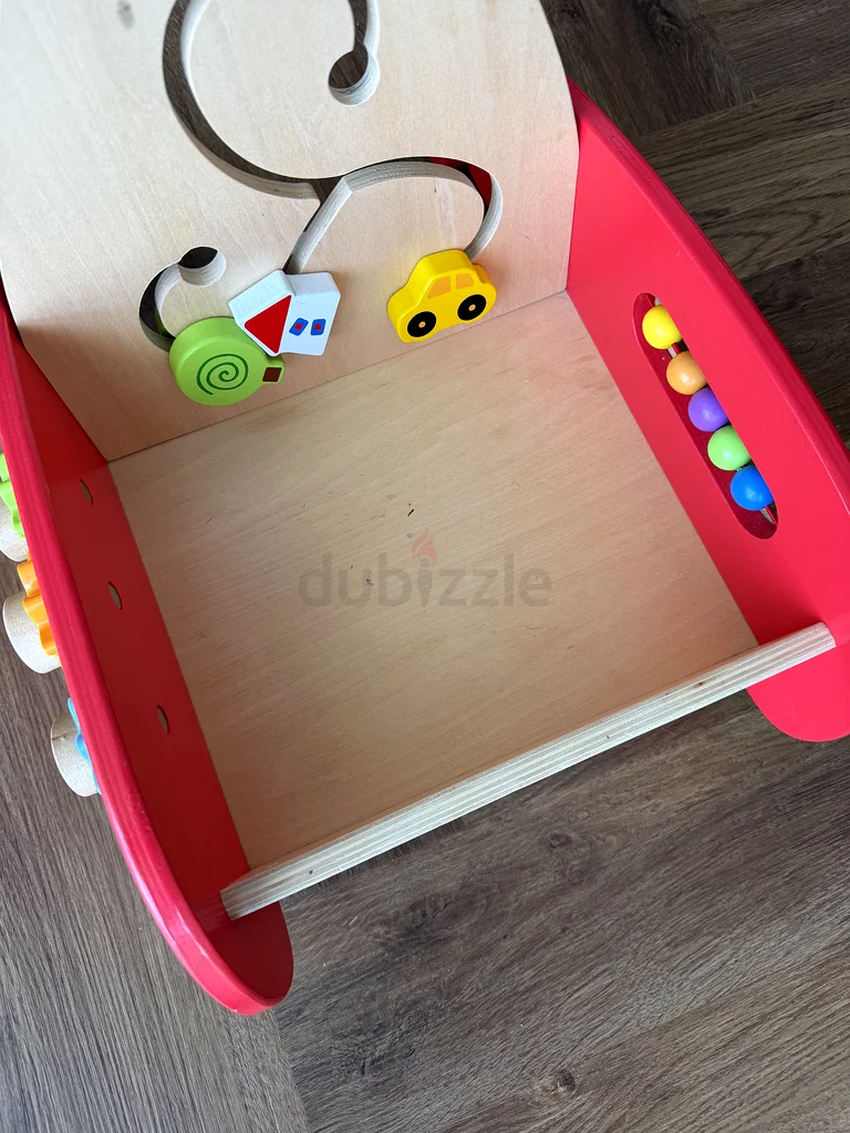 Hape Wooden Walker62929659900417114