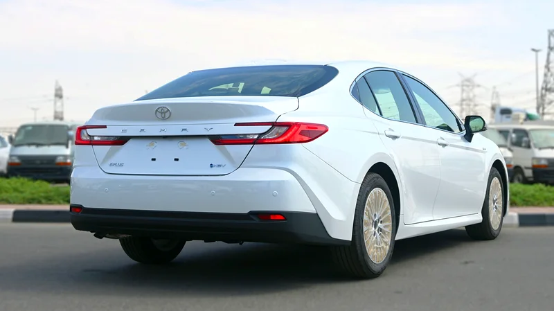 Toyota Camry E Plus 2.5L Hybrid 202563167561038593113