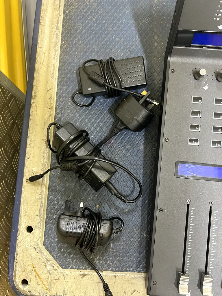 QCon Pro XS Expansion unit for Qcon Pro X (Pair)63194612968835113