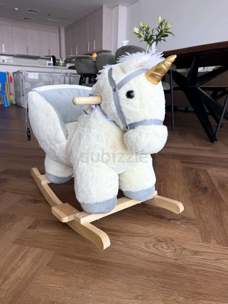 Rocking Unicorn629296598886421128