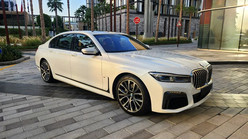 2021-BMW 730Li-With M package-Full option -2.0L-4 cyl-Excellent Condition-Low Kilometer driven63229279926145111