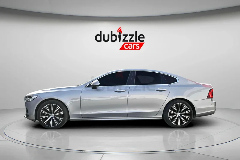 AED 1609/الشهر | 2023 فولفو S90 Core | مواصفات GCC | مرجع رقم 31978262932675352195114