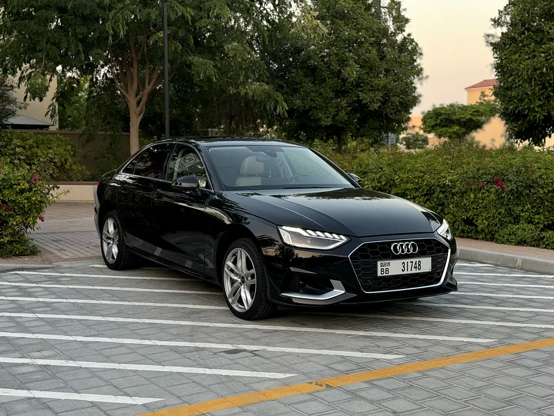 2023 Audi A4 40 TFSI - only 6k kilometer- almost new63224790306562111