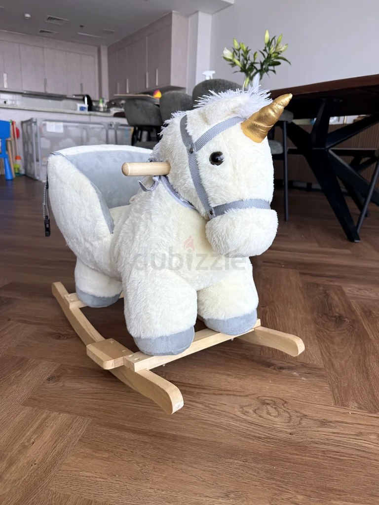 Rocking Unicorn62929659888642113