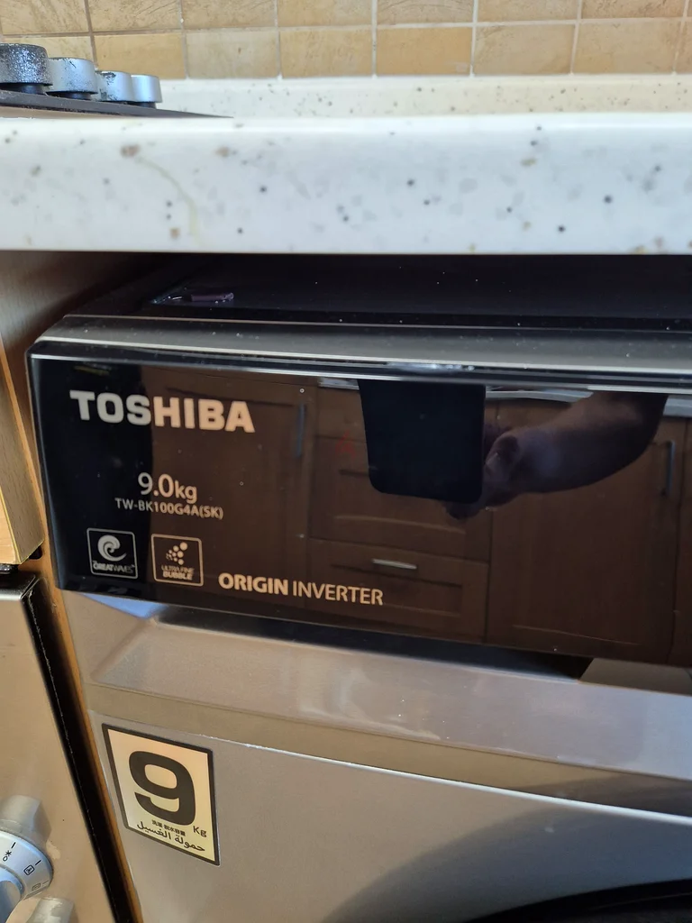 Toshiba washing machine 9kg63243675438593114
