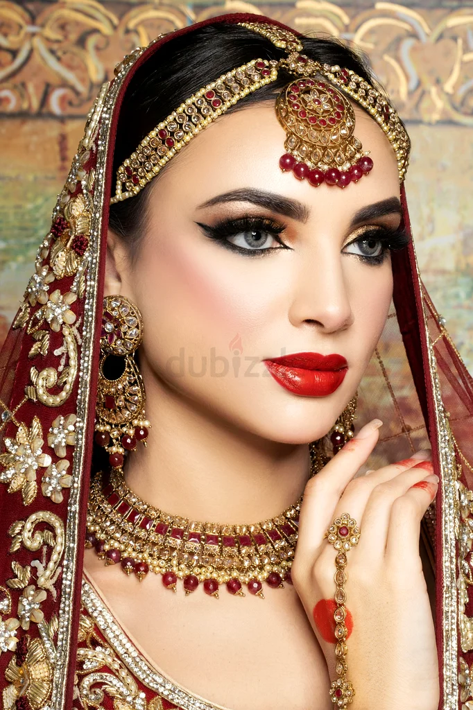 Makeup artist and henna artist63221863656833111