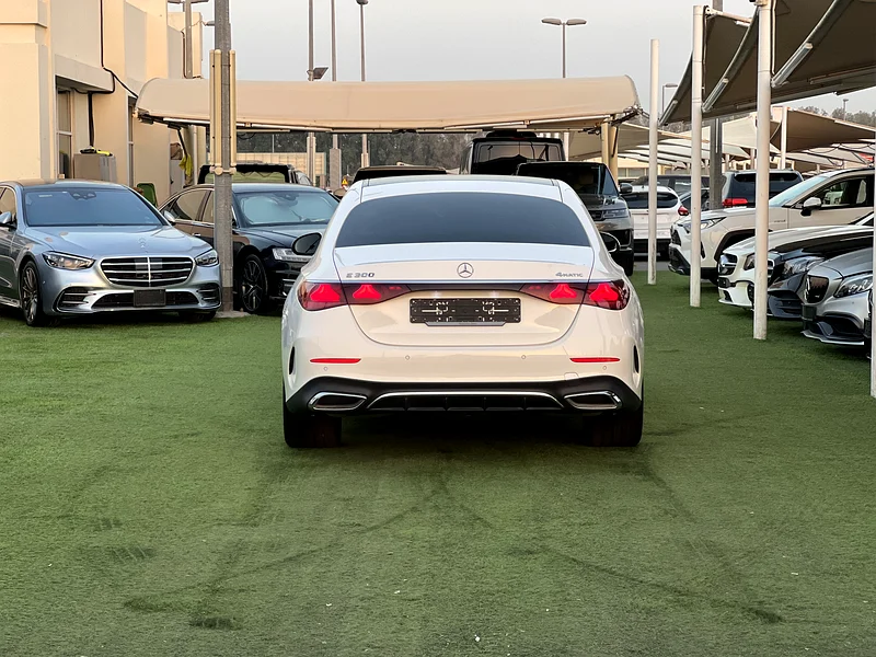 MERCEDES-BENZ E300 PREMIUM PLUS LUXURY V463157444686851113