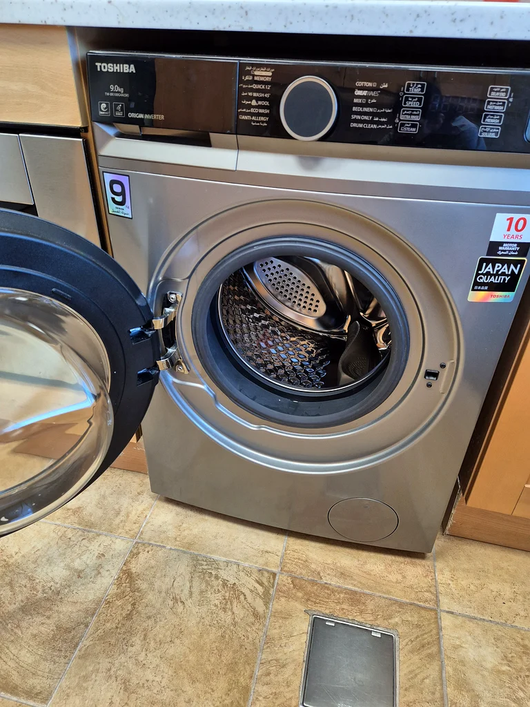 Toshiba washing machine 9kg63243675438593112