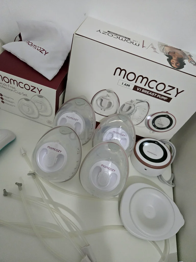 Momcozy Hands-Free Breast Pump Set - For Stress-Free Pumping!632037040956191126