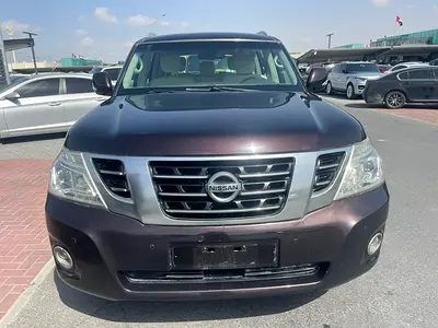 Nissan patrol 2011 brown color GCCcalen car