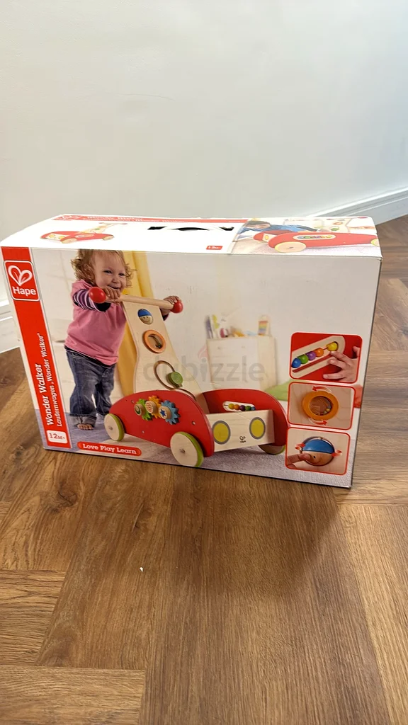 Hape Wooden Walker62929659900417112