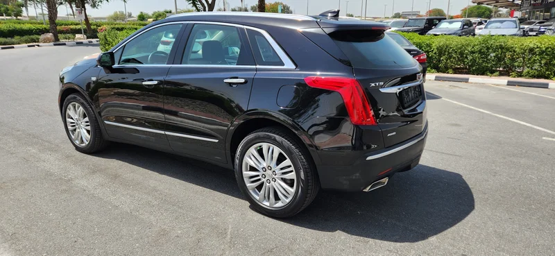 CADILLAC XT5 AND 2017 G.C.C PERFECT CONDITION NEW TYRES62929647938306112