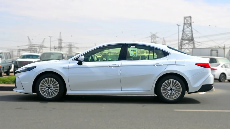Toyota Camry E Plus 2.5L Hybrid 202563167561038593112