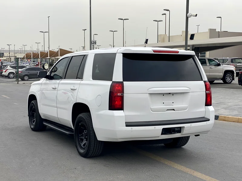USA specs | 0 Accident | 2016 Model | Perfect condition | 5.3L V8 engine63173120919553113