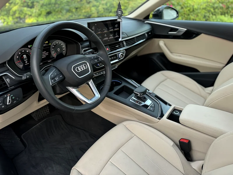 2023 Audi A4 40 TFSI - only 6k kilometer- almost new63224790306562114