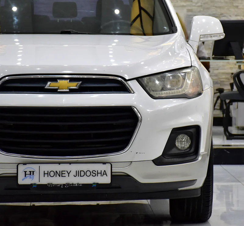 EXCELLENT DEAL for our Chevrolet Captiva LT ( 2017 Model ) in White Color GCC Specs63174308475393113