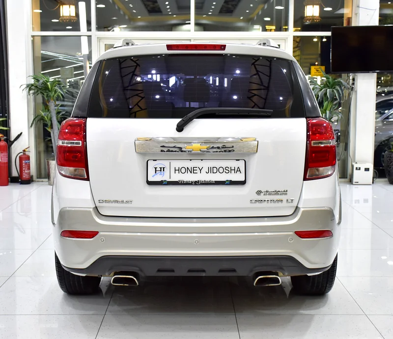 EXCELLENT DEAL for our Chevrolet Captiva LT ( 2017 Model ) in White Color GCC Specs63174308475393114