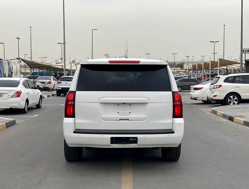 USA specs | 0 Accident | 2016 Model | Perfect condition | 5.3L V8 engine63173120919553114