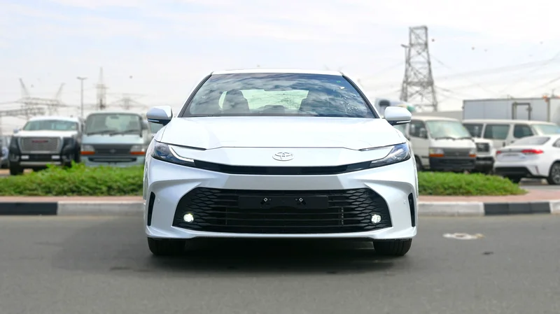Toyota Camry E Plus 2.5L Hybrid 202563167561038593111
