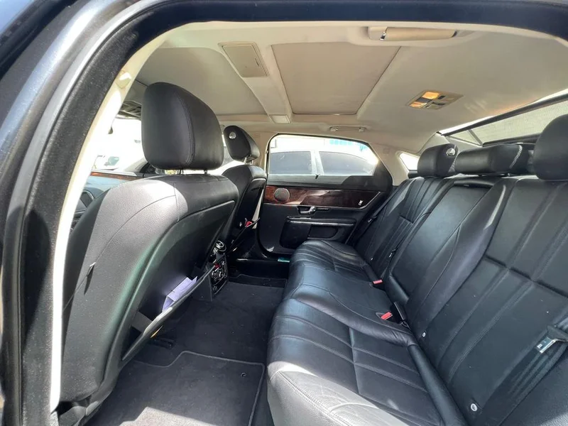 Clean, run and drive car62931647841155112
